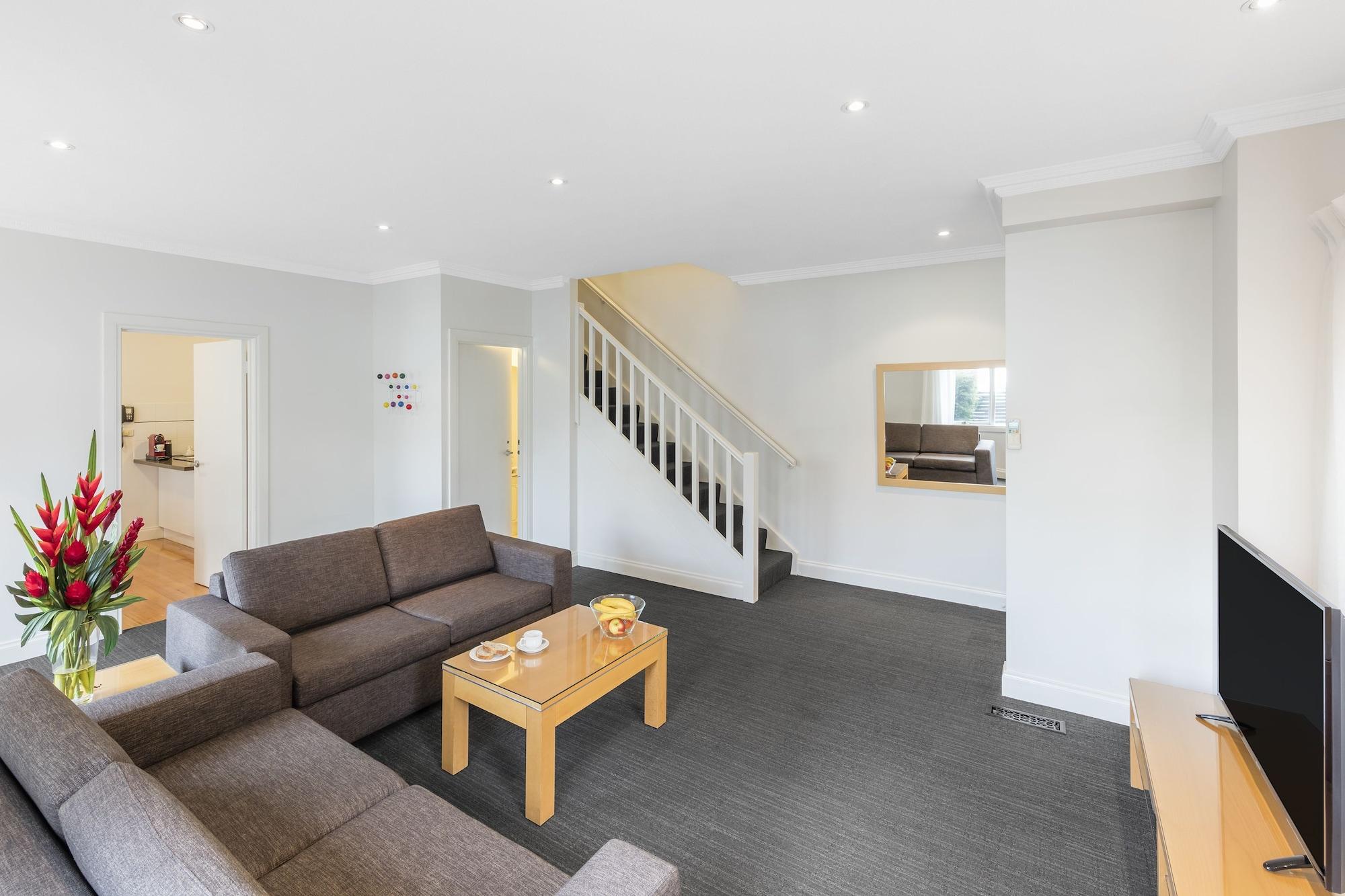 Kimberley Gardens Hotel, Serviced Apartments And Serviced Villas Melbourne Exterior photo