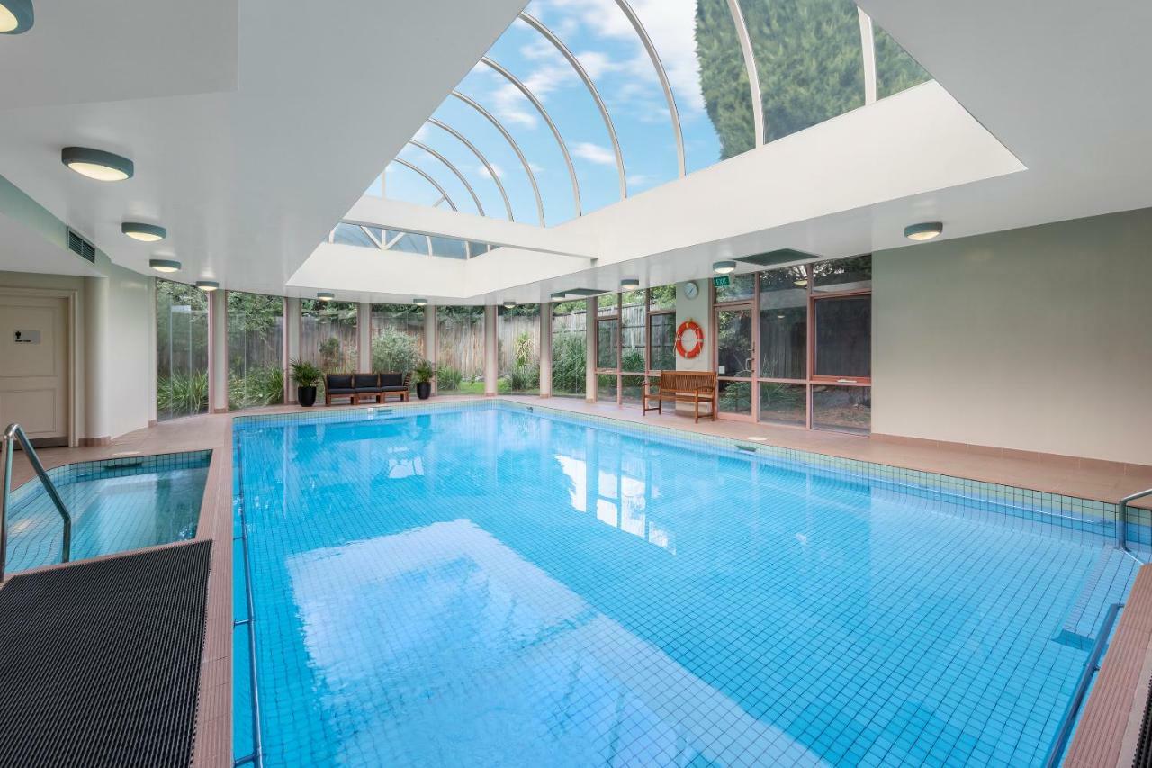 Kimberley Gardens Hotel, Serviced Apartments And Serviced Villas Melbourne Exterior photo